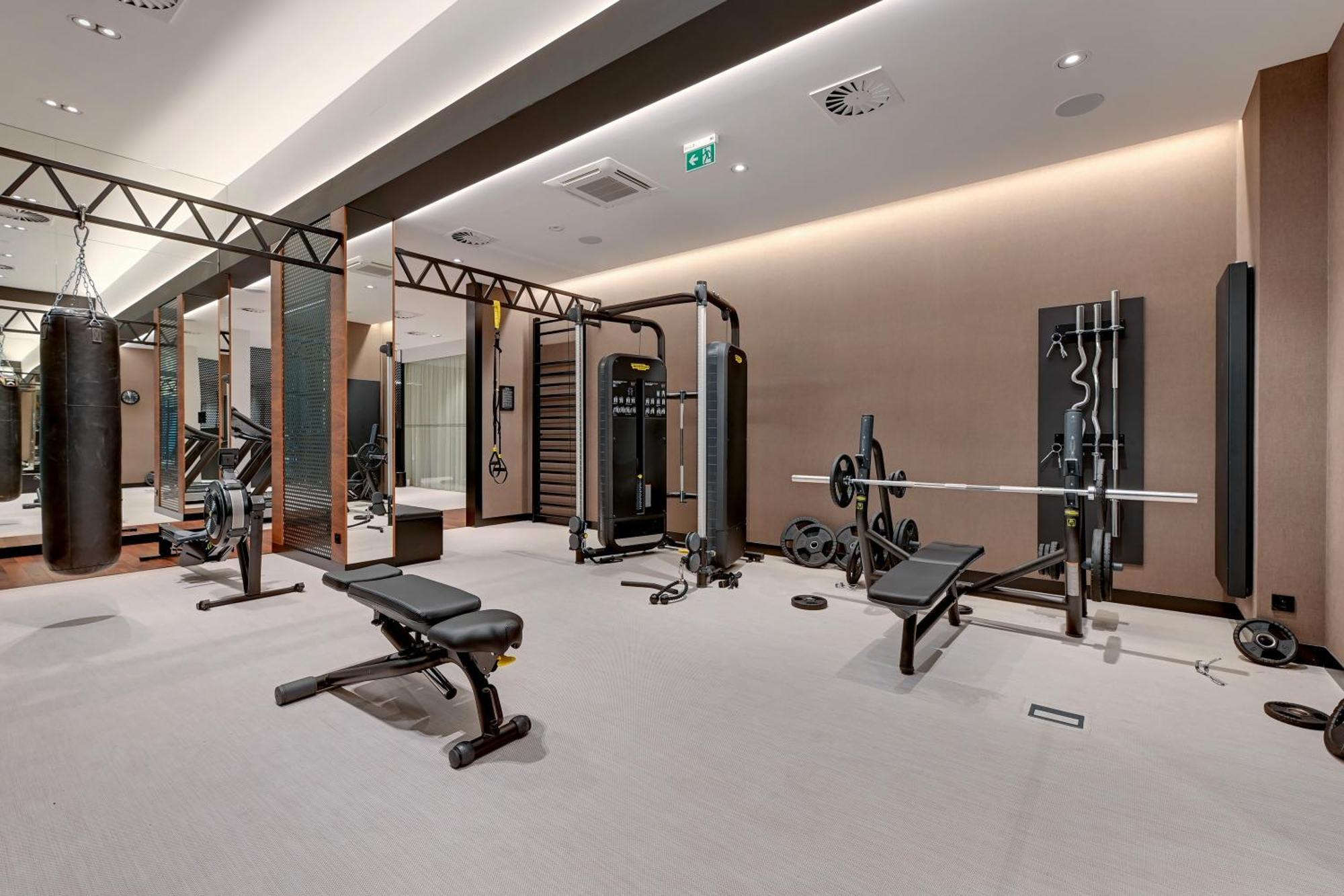 Brabank Riverside - Sauna, Business & Gym By Downtown Apartments Gdańsk Buitenkant foto