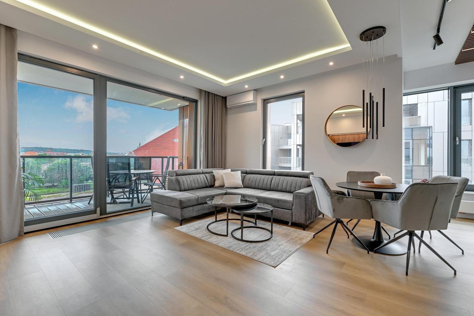 Brabank Riverside - Sauna, Business & Gym By Downtown Apartments Gdańsk Buitenkant foto