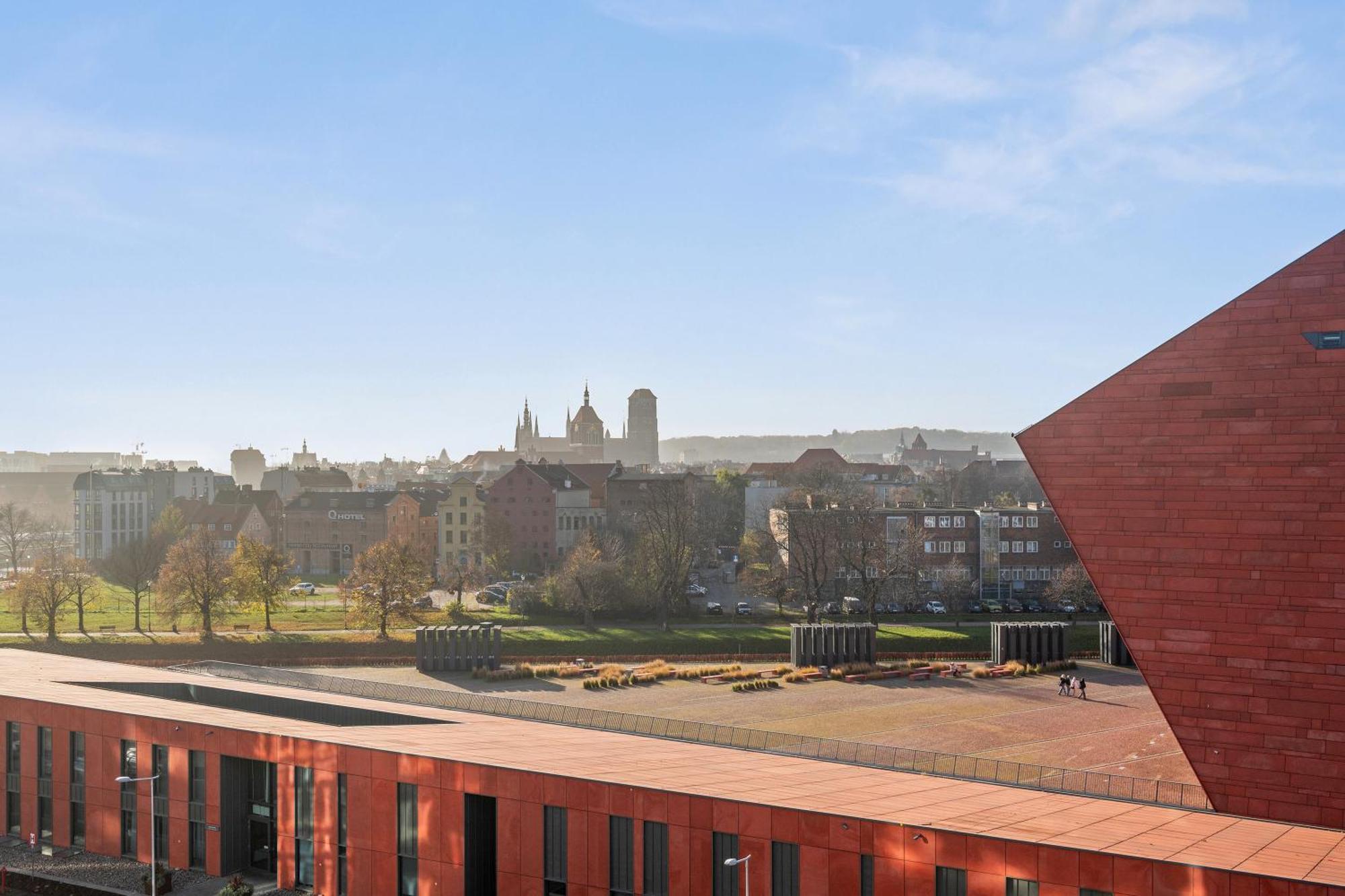 Brabank Riverside - Sauna, Business & Gym By Downtown Apartments Gdańsk Buitenkant foto
